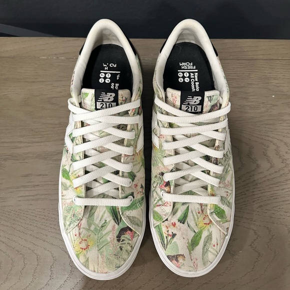 New Balance All Coasts 210 Tropical Print - Size 13 - Picture 6 of 8
